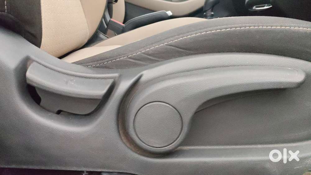 Hyundai Elite I20 Sportz (o) 1.2, 2015, Petrol