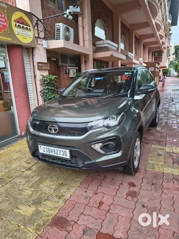 Tata Nexon 2023 Petrol Automatic