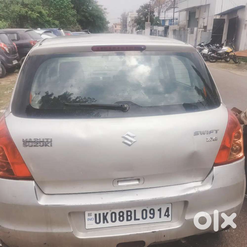 Maruti Suzuki Swift 2011 Petrol 79800 Km Driven