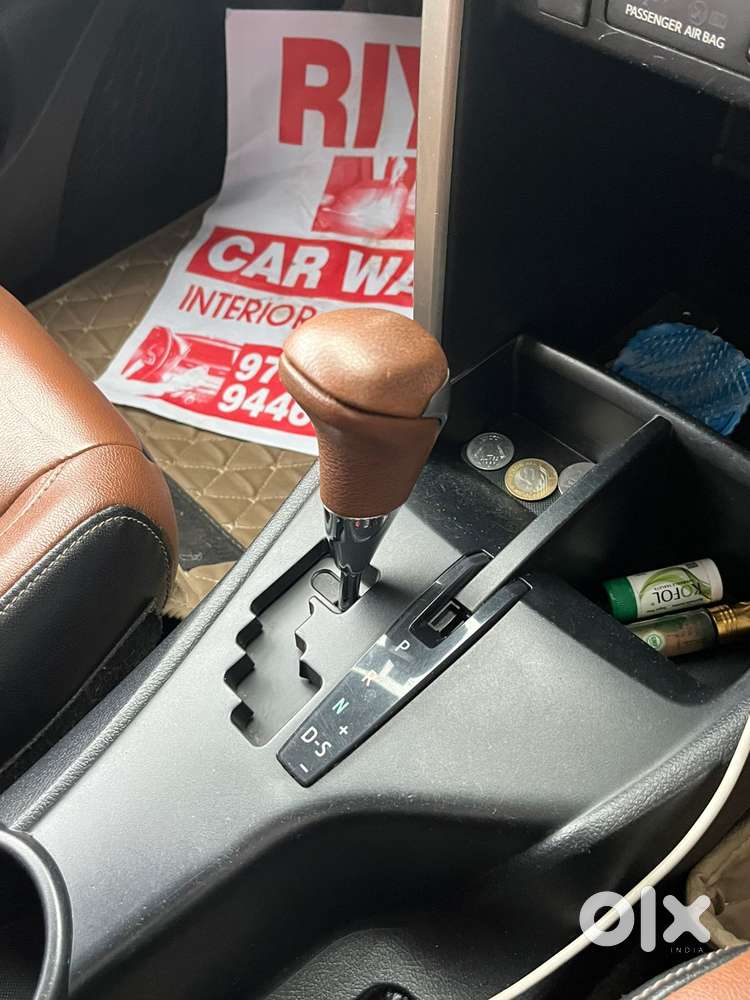 Toyota Innova Crysta 2.8 Zx At, 2016, Diesel