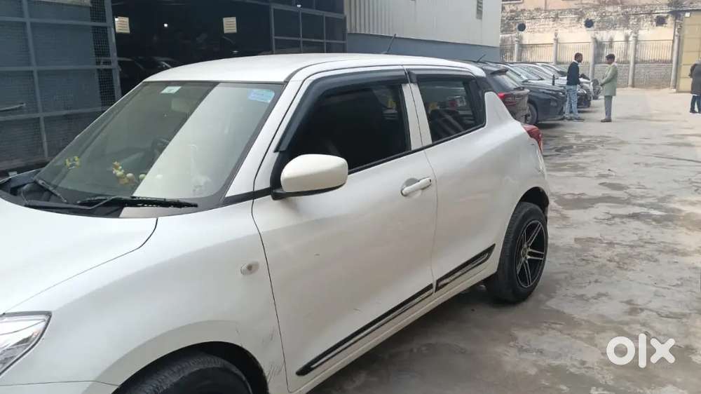 Maruti Suzuki Swift 2020 Petrol 24000 Km Driven