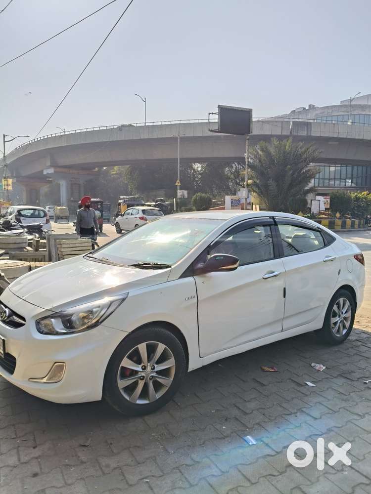 Hyundai Verna, 2013, Diesel