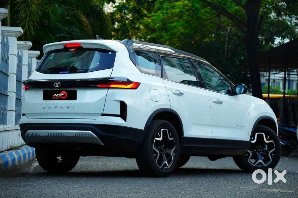Tata Safari Accomplished X Plus 6 Str Dark Edition At, 2026, Diesel