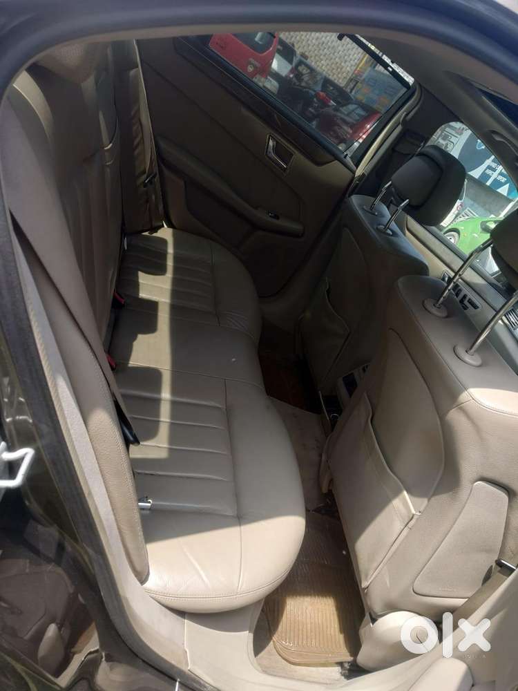 Mercedes-benz E-class E 200 Cgi Elegance, 2011, Petrol