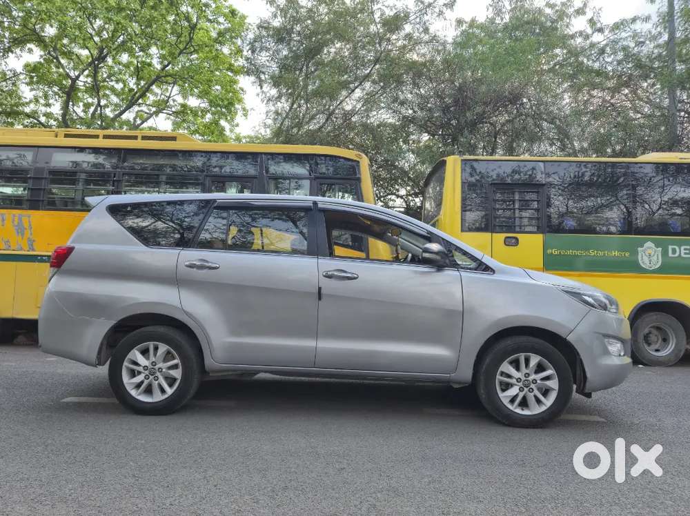 Toyota Innova Crysta 2.4 Vx 2017 Diesel Well Maintained 8 Str