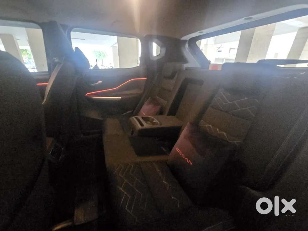 ​for Sale: Top-spec Nissan Magnite Turbo Cvt Xv Premium (dual Tone)
