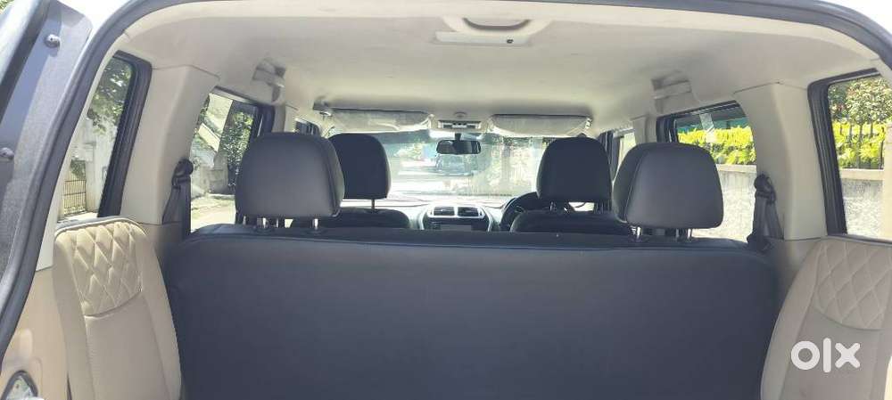 Mahindra Tuv 300 T10, 2020, Diesel
