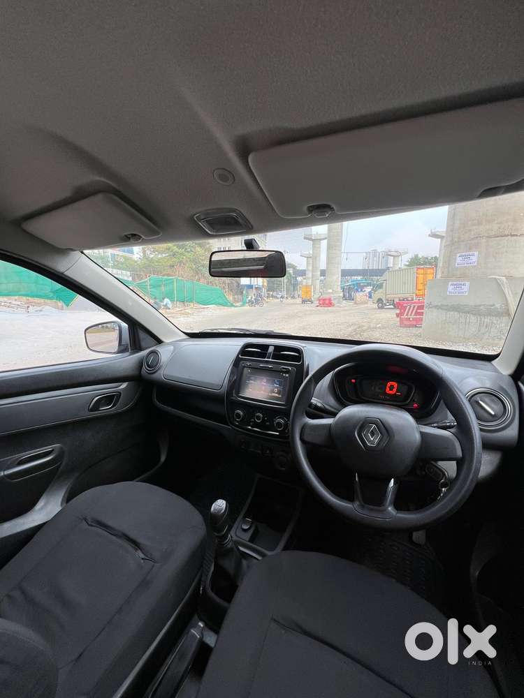 Renault Kwid 1.0 Rxt 02 Anniversary Edition, 2017, Petrol