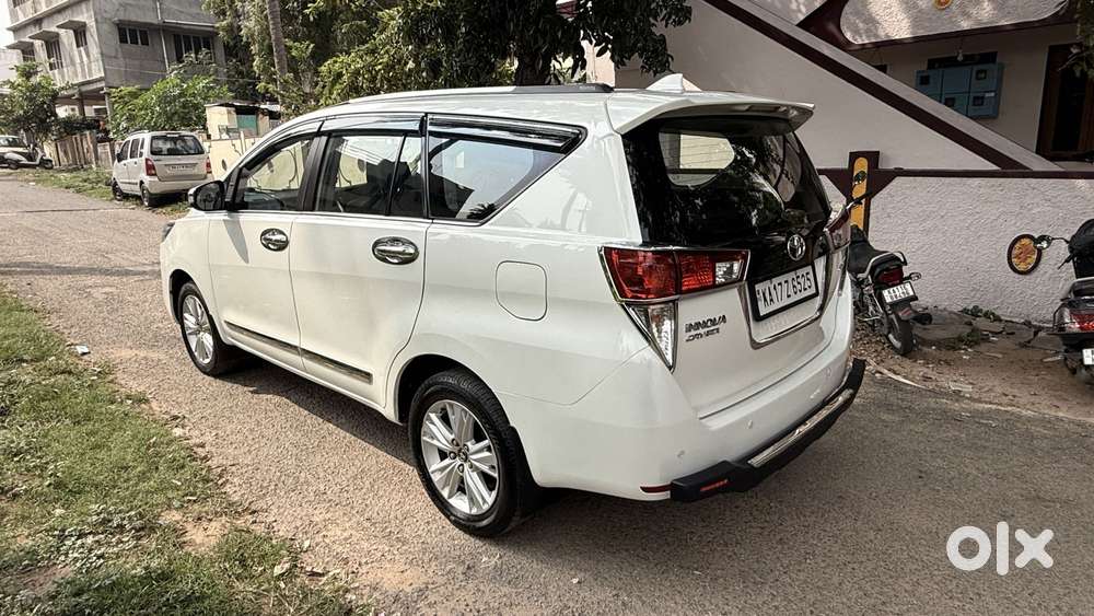 Toyota Innova Crysta 2.4 Z 7 Str, 2018, Diesel