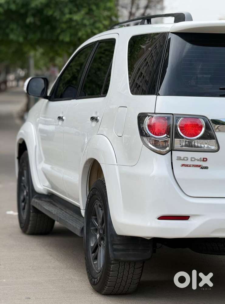 Toyota Fortuner 2011-2016 4x4 At, 2015, Diesel