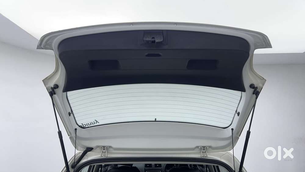 Volkswagen Polo 2009-2013 Petrol Comfortline 1.2l, 2016, Petrol