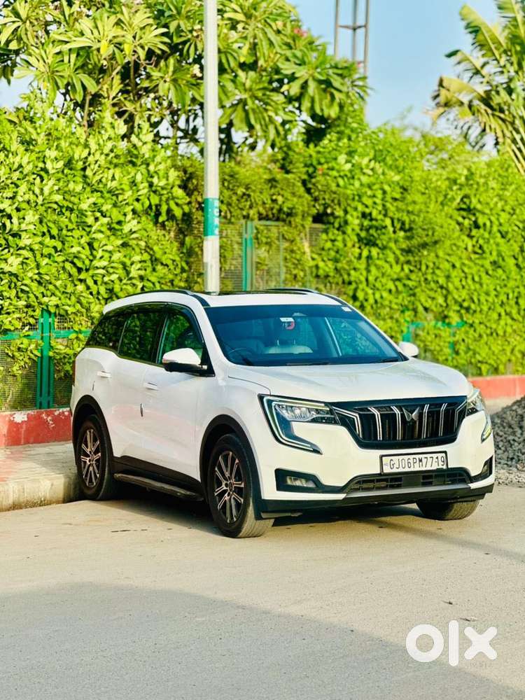 Mahindra Xuv700 2.2 Ax 7 Diesel At Luxury Pack Str Awd, 2023, Diesel