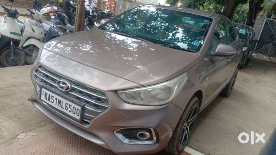 Hyundai Verna Ex 1.6 Vtvt At, 2018, Petrol