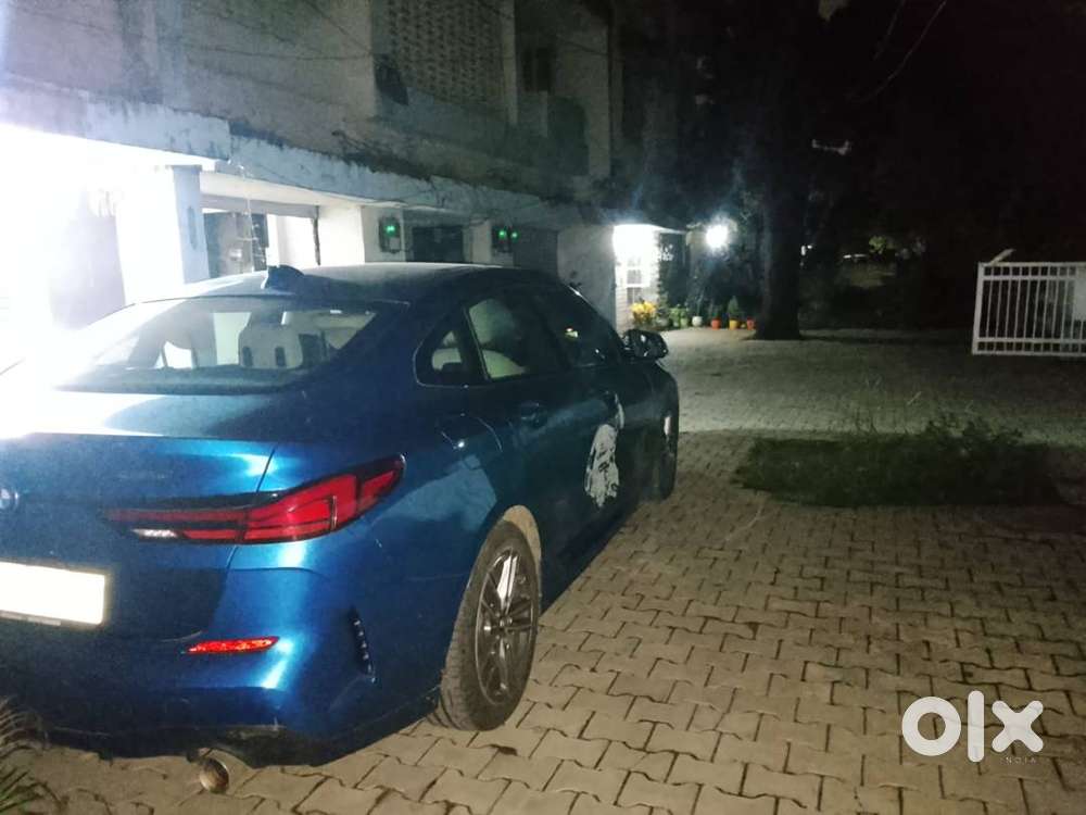 Owned By Defence Personnel. Extremely Well Maintained.