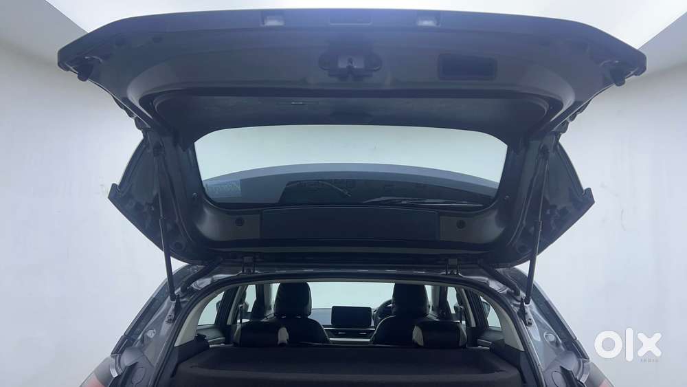 Tata Nexon Creative Plus S 1.2 Revotron Petrol 6 Mt, 2024, Petrol