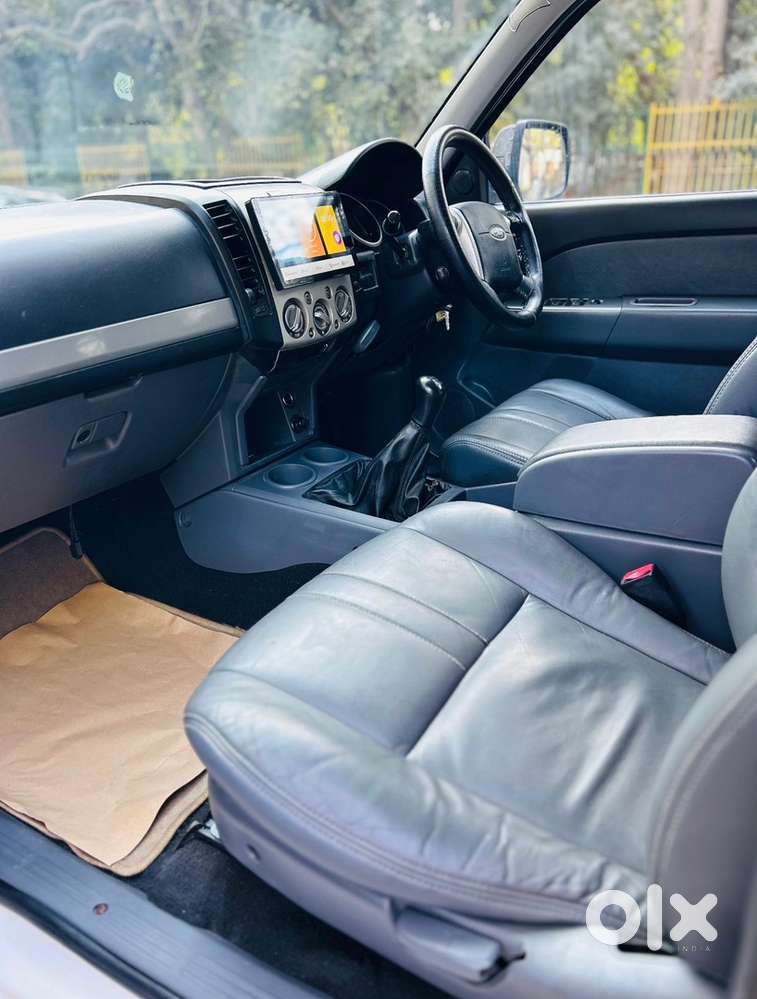 Ford Endeavour 2015 Diesel Well Maintained