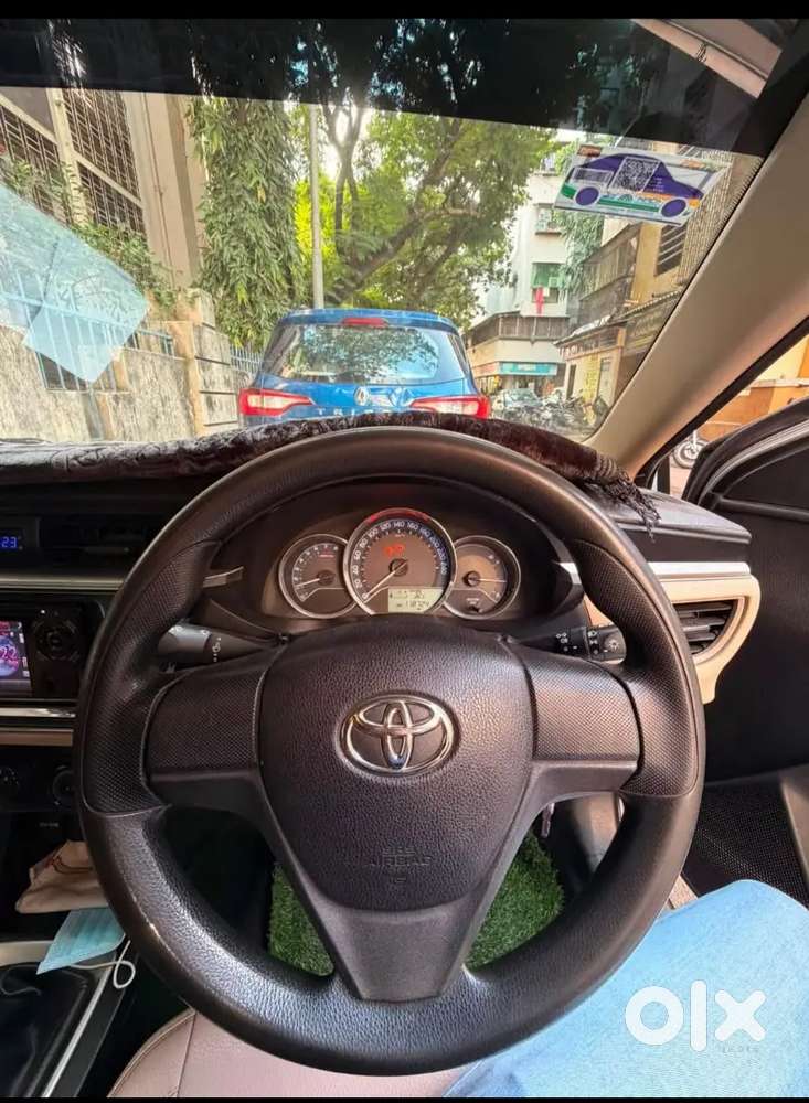Toyota Corolla Altis 2015