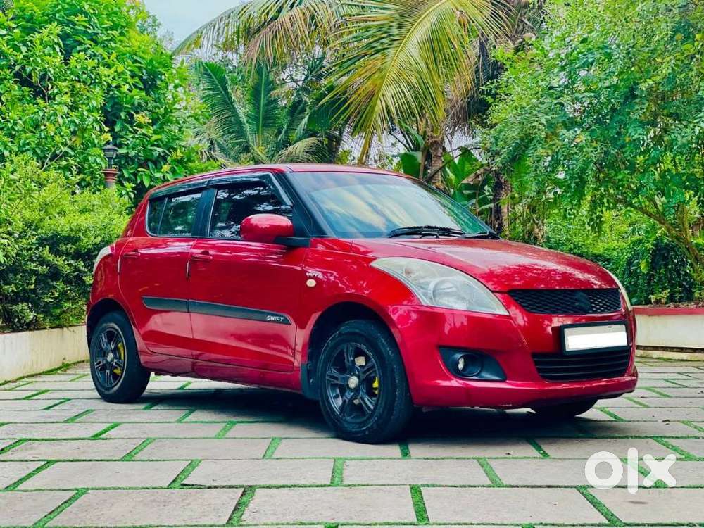 Maruti Suzuki Swift Lxi Optional-o, 2012, Petrol