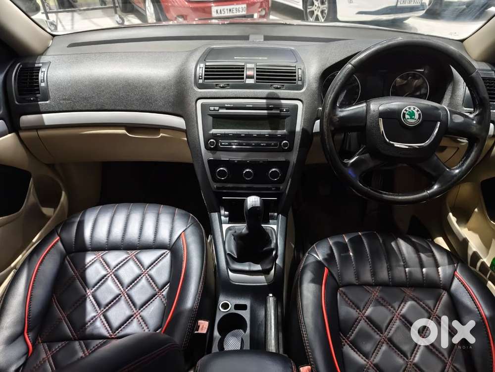 Skoda Laura Ambiente, 2012, Diesel