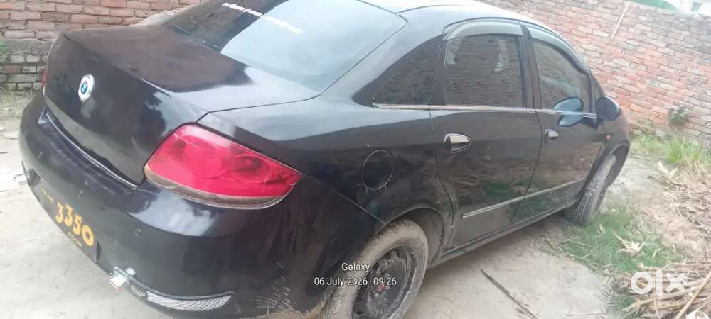 Fiat Linea Emotion 2010 With 115786 Km Driven