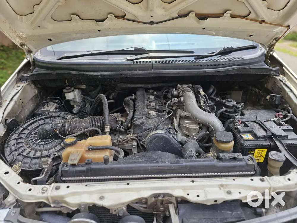 Toyota Innova 2.5 2015