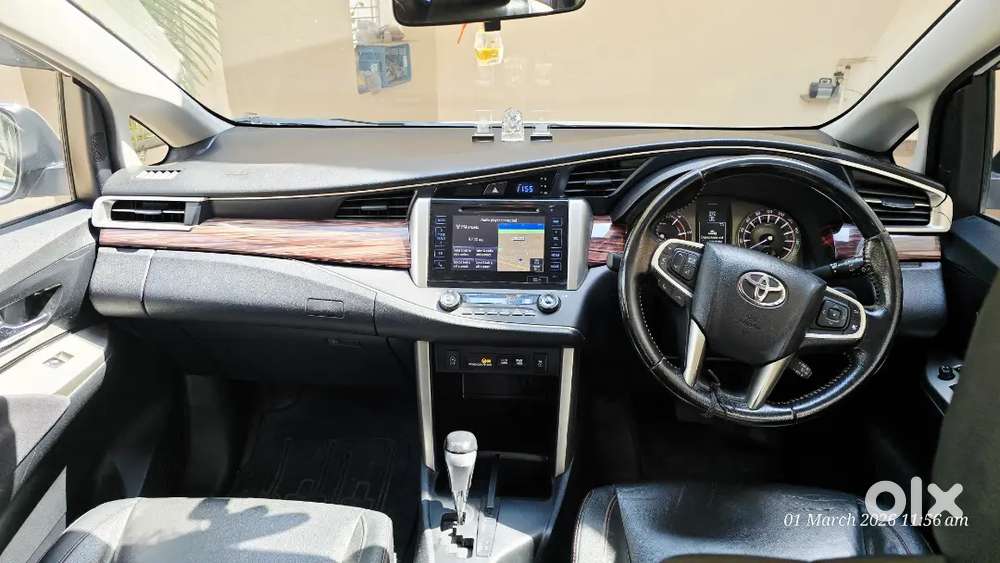 Toyota Innova Crysta 2.8 Touring Sport
