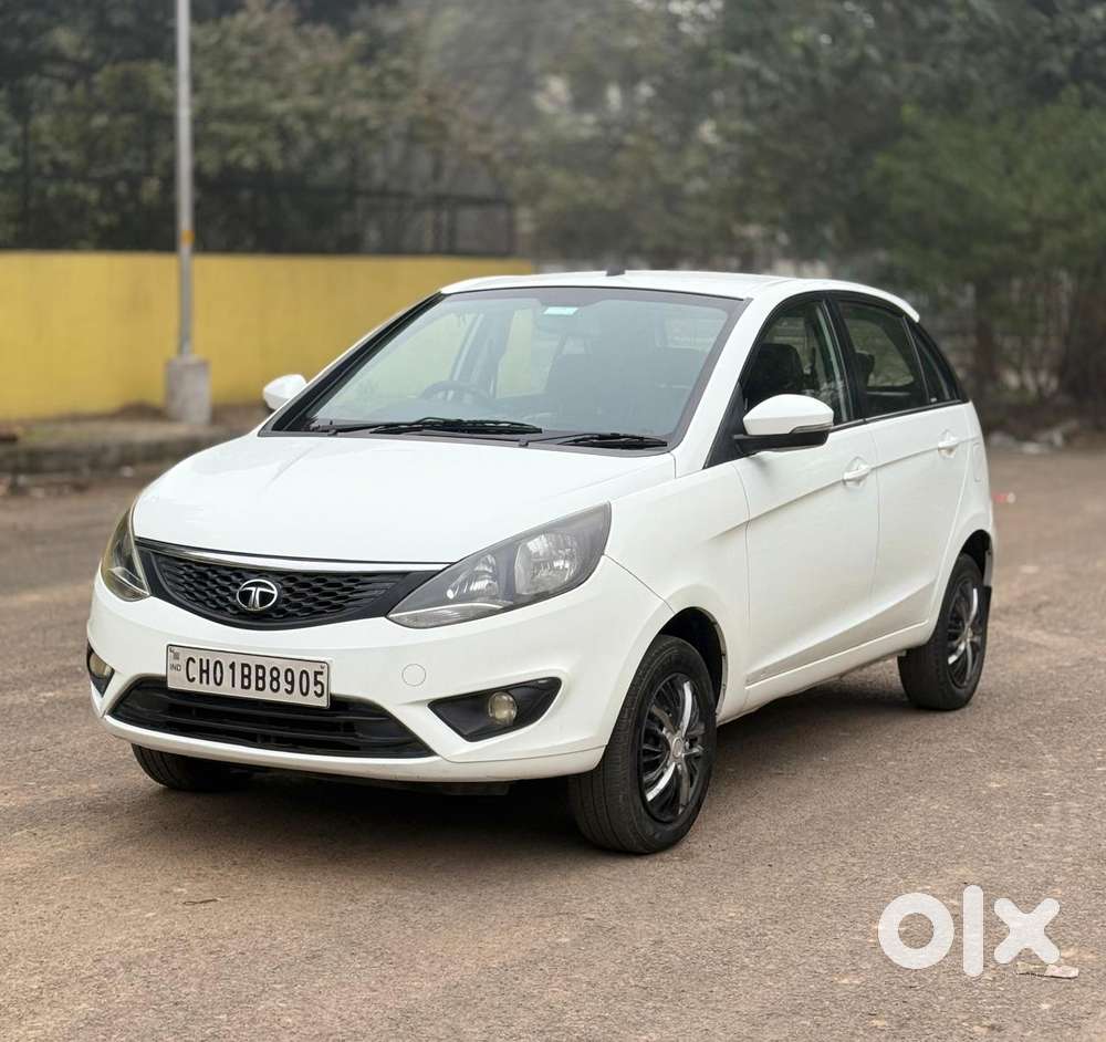 Tata Bolt Revotron Xe, 2015, Petrol