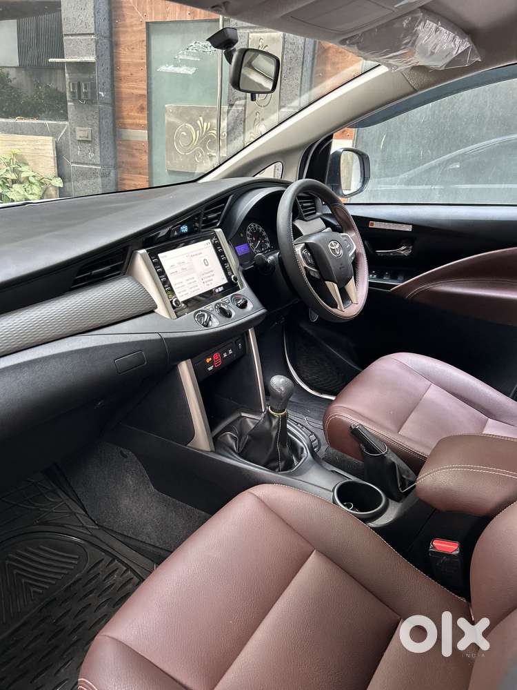 Toyota Innova Crysta 2.4 Gx Limited Edition 8 Str, 2025, Diesel