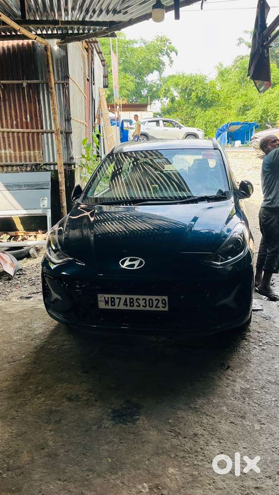 Hyundai Grand I10 Sportz Ltt Tax