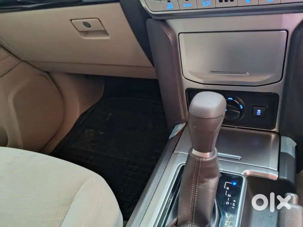 Toyota Prado Tx 2023 मॉडल