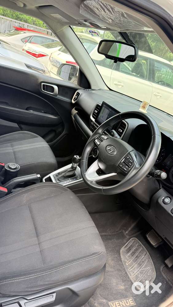 Hyundai Venue 1.0 Sx Plus Turbo Dct Dual Tone, 2019, Petrol