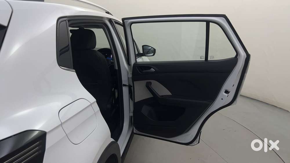 Volkswagen Taigun Topline 1.0 Tsi At (electric Seats), 2022, Petrol