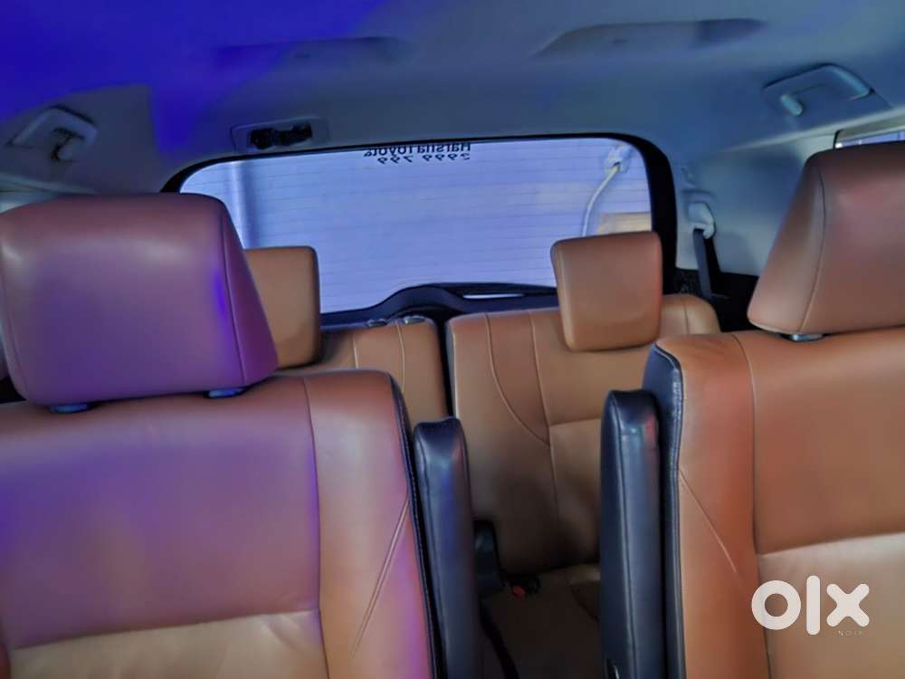 Toyota Innova Crysta 2.8z Automatic, 2016, Diesel