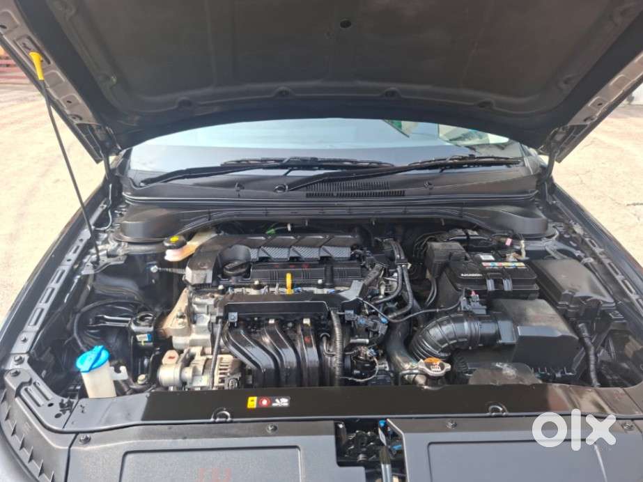 Hyundai Verna 1.5 Sx Petrol Mt, 2025, Petrol
