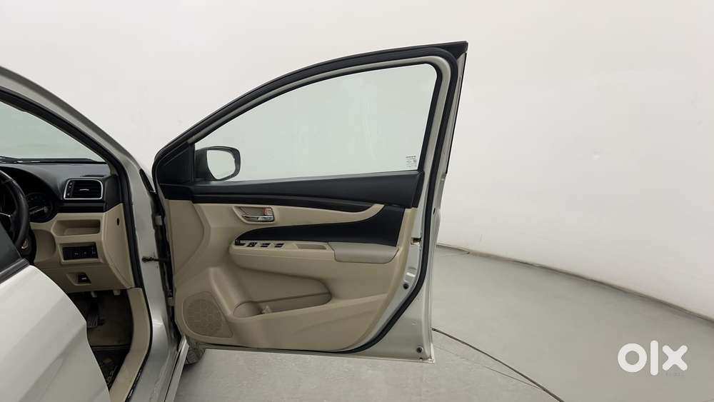 Maruti Suzuki Ciaz 2014-2017 Vxi Plus, 2016, Petrol