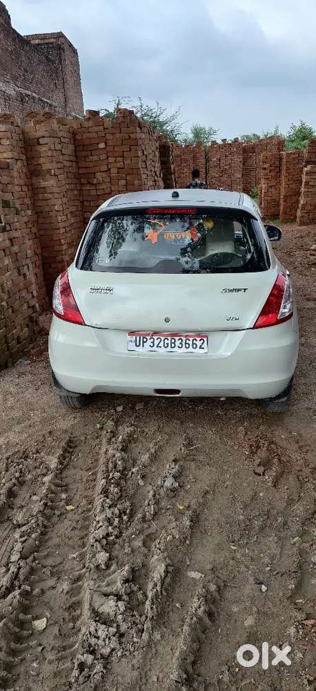 Swift Maruti Amt 2015 Km Driven