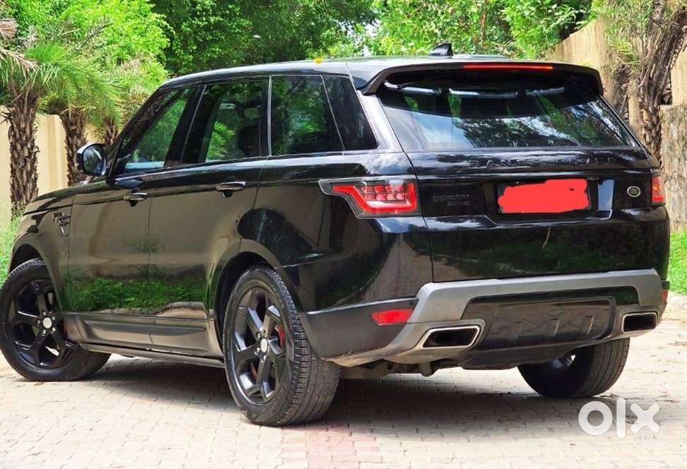 Land Rover Range Rover Sport 2018 Diesel 140000 Km Driven