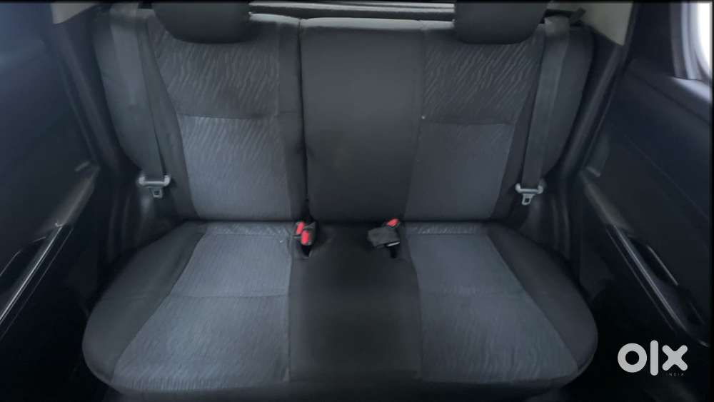 Maruti Suzuki Swift Vvt Vxi, 2015, Petrol