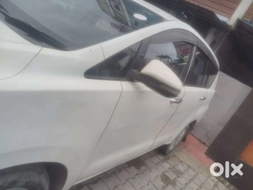 Toyota Innova Crysta 2017 Diesel Manual