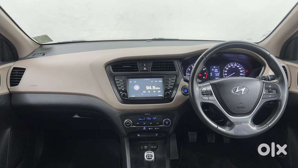 Hyundai Elite I20 Asta Option, 2016, Petrol
