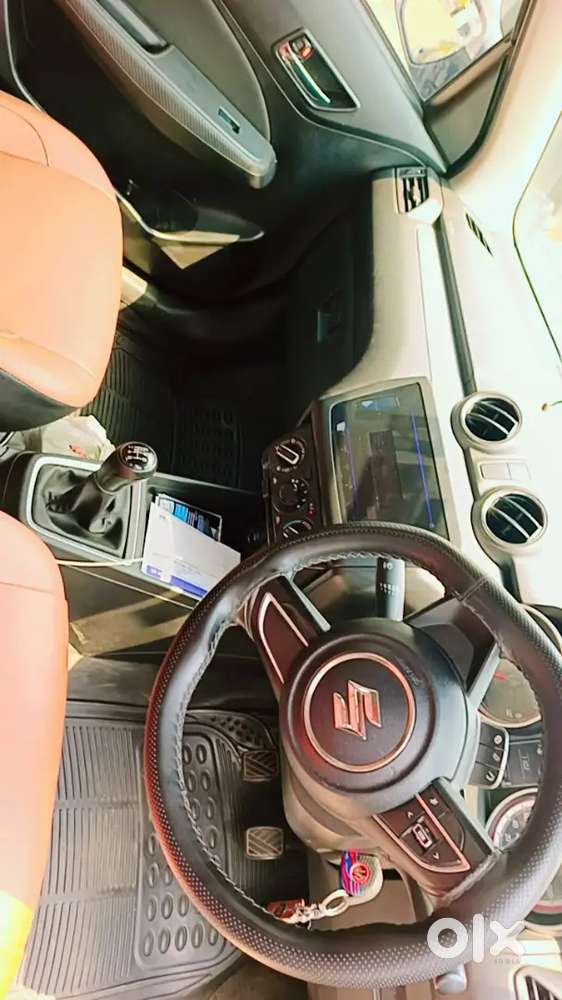 Maruti Suzuki Swift 2023 Cng & Hybrids 70000 Km Driven