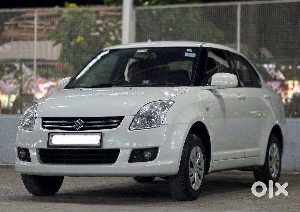 Maruti Suzuki Dzire 1.2 VXI, 2011, Petrol