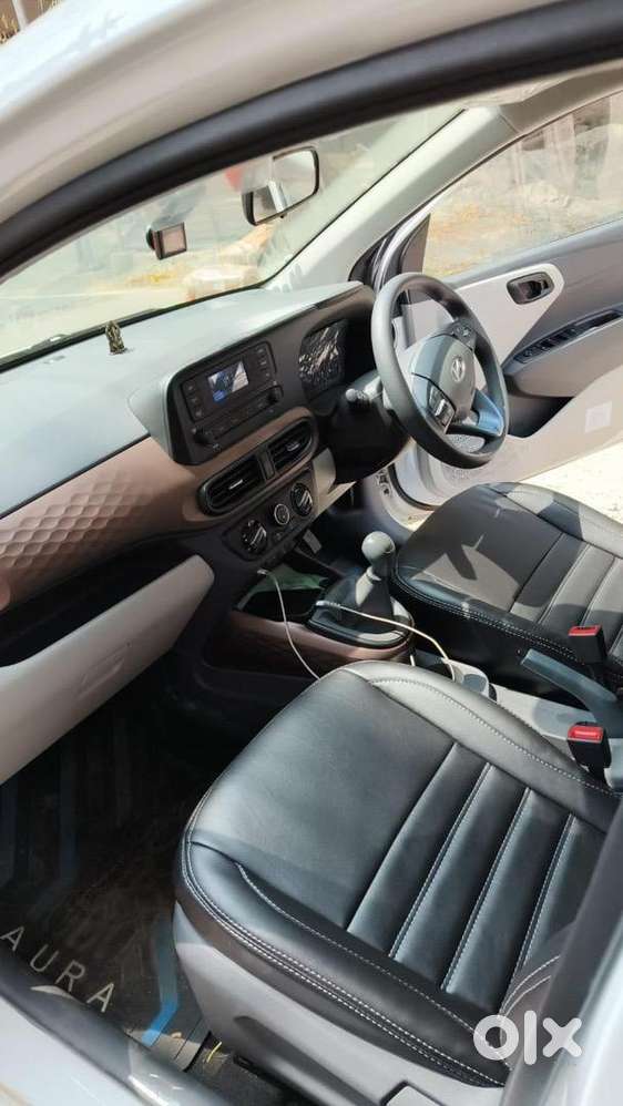 Hyundai Aura 2025 Cng & Hybrids 8000 Km Driven