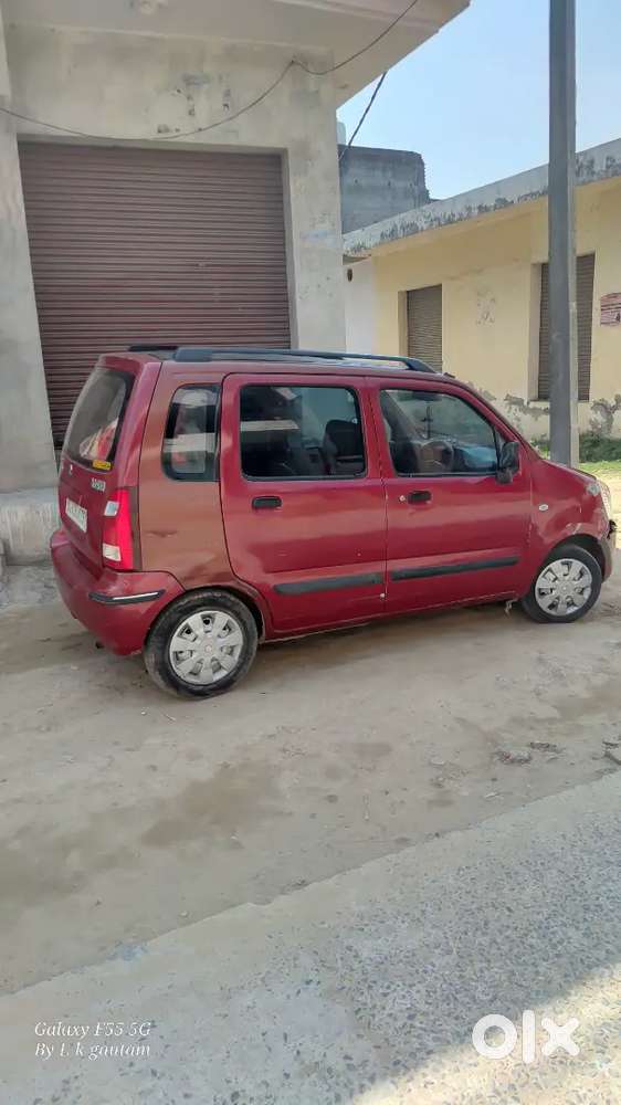 Gadi Me Koi Kami Nhi H Bhut Badiya Gadi H