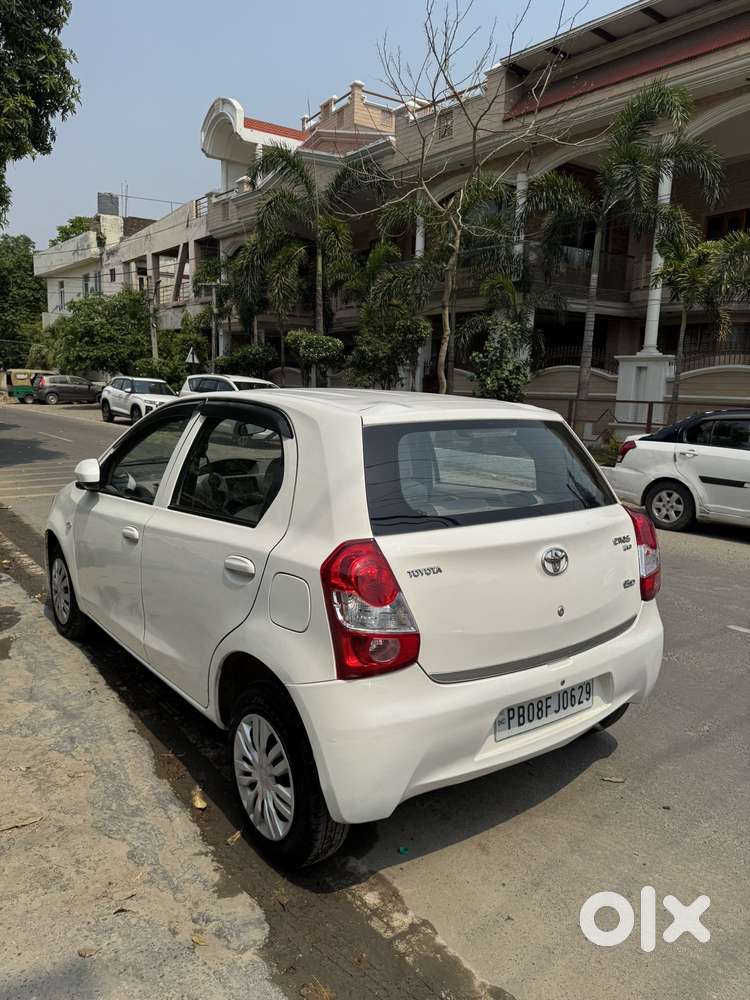 Toyota Etios Liva 1.2 G, 2015, Diesel
