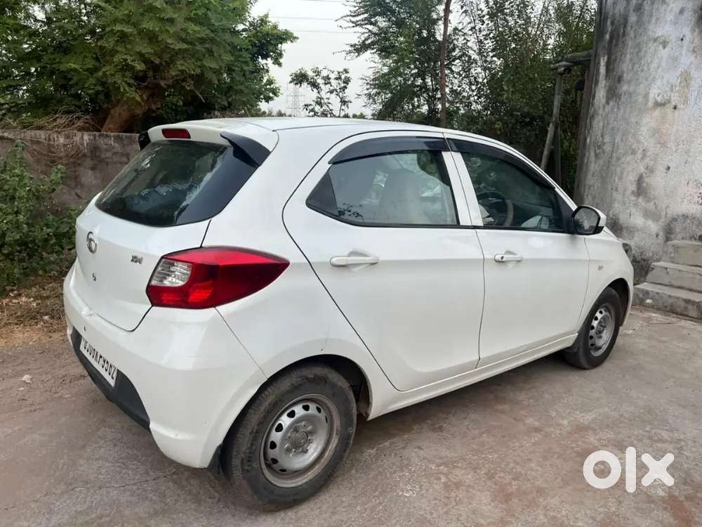 Tata Tiago Xm 2017 Car