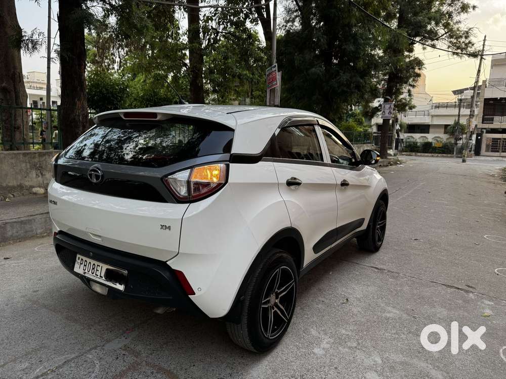 Tata Nexon 1.2 Revotron Xm, 2019, Diesel