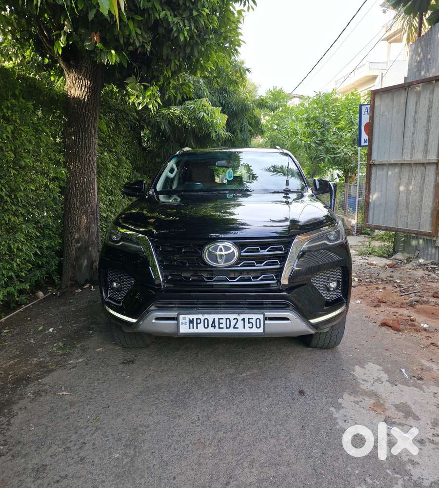 Toyota Fortuner 4x4 Mt 2.8 Diesel, 2022, Diesel