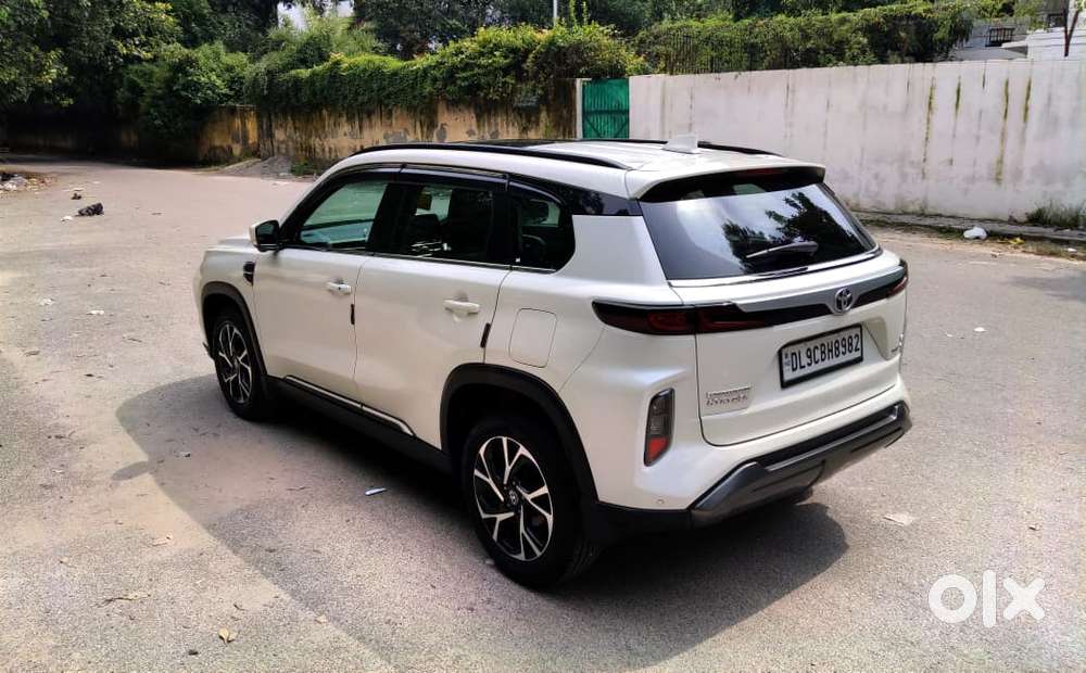 Toyota Urban Cruiser Hyryder 1.5 V Neo Drive At, 2025, Petrol