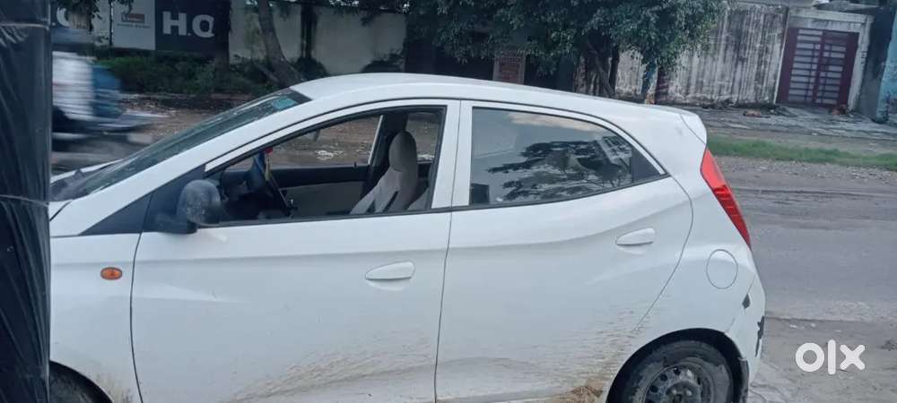 Hyundai Eon 2014 Year